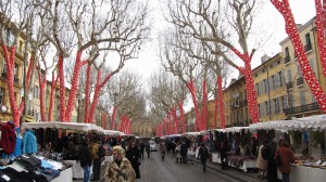 les petits mandalas blancs du cours Mirabeau 071 (2)